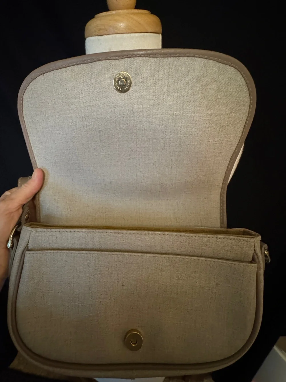 Liz Claiborne excellent pre